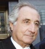 محكمة أمريكية تقضي بسجن  المحتال مادوف 150 عاما