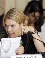 الفرنسية بيلوس مديرا عاما لوكالة  الطاقة المتجددة