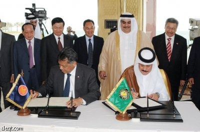 الخليجيون يعززون توجههم شرقا ويبرمون اتفاقية للاستثمار مع «آسيان»‏