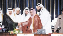 الأمير نايف يكرم «الاتصالات السعودية»