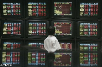 المستثمرون يبتعدون عن الموجودات الخطرة في بورصات العالم