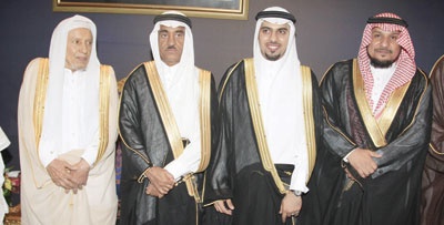 الشاوي والنملة يحتفلان بـ «عبد العزيز »