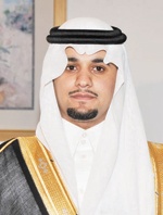 العبيد والدوسري يحتفلان بـ"ياسر"