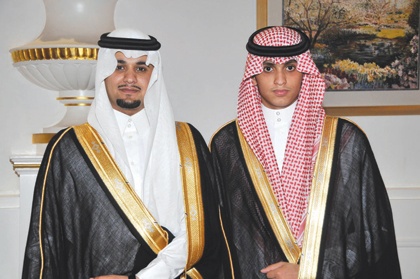 العبيد والدوسري يحتفلان بـ"ياسر"