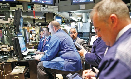 مواكبة أداء "جولد مان ساكس"