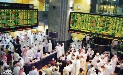 دخول «اتصالات» خط الاستحواذ على «زين» يشعل حرارة الأسهم في الإمارات والكويت