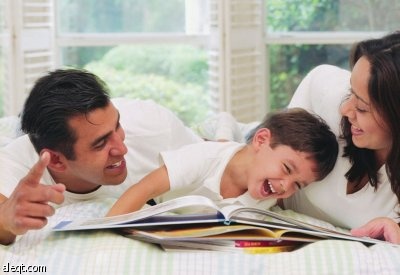 كيف يستثمر الأبناء أموال الآباء المسنّين؟