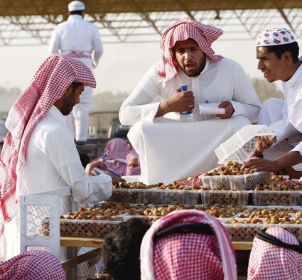 15 مليون عبوة حجم استهلاك أسواق التمور تستنفد إنتاج المصانع