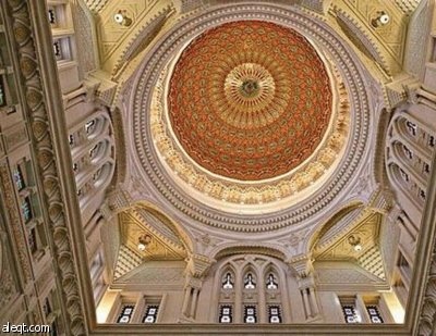 مختص يدعو المعماريين إلى إزالة القباب من تصاميمهم المعمارية