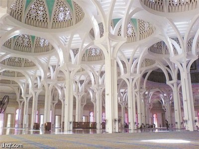 مهندس فرنسي يصمم مسجدا بصورة حديثة وفريدة على مستوى العالم