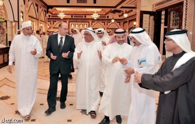 دعوة الحكومات الخليجية للاستفادة من درس الأزمة المالية بالتركيز على الاقتصاد الحقيقي