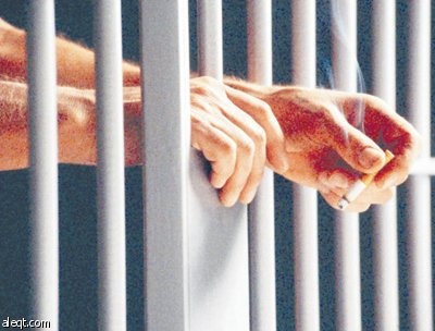 اغتصاب وانتحار في سجون فرنسا  بسبب الأزمة الاقتصادية