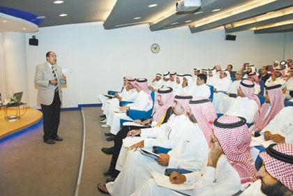 الاهتمام بشباب الأعمال يصنع قاعدة قوية للاقتصاد الوطني