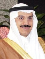 دول الخليج ترد على «الإندبندنت»: الدولار سيبقى عملة لتجارة النفط