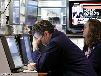 البورصات العالمية تضطرب بفعل اللبس حول نمو الاقتصاد العالمي