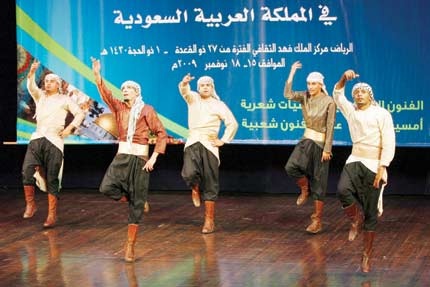 وزير الثقافة والإعلام يفتتح فعاليات الأيام الثقافية الفلسطينية في المملكة