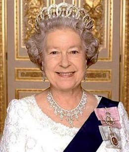 قاعة الأمير سلطان للتراث الإسلامي منارة سعودية في متحف الأشموليان لدعم مبادرات حوار الحضارات