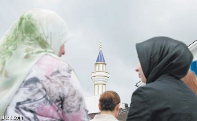 انقسام في أوروبا بعد تصويت السويسريين  على منع  بناء المآذن