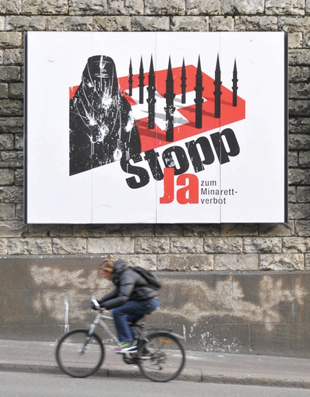 عودة معارضي الهجرة