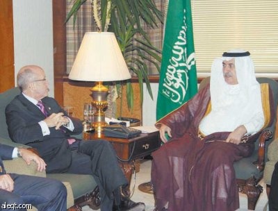 العساف يبحث مع وزير الاستثمار البريطاني جهود مجموعة العشرين