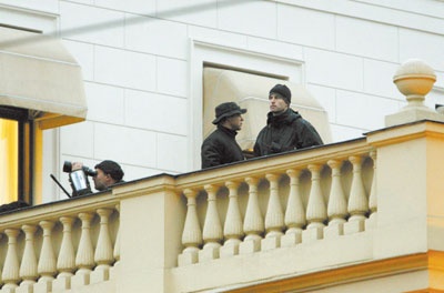 أوباما يتسلم«نوبل للسلام» وسط حراسة أمنية مشددة