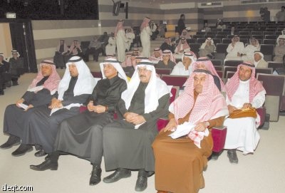 تحذيرات من استغلال «البيروقراطيين» أزمة دبي في التأثير على الانفتاح الاقتصادي