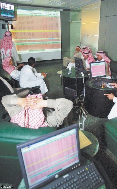 المتداولون في السوق يترقبون الموازنة العامة وأداء «القياديات» في الربع الأخير من 2009