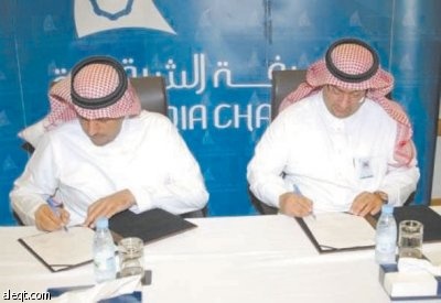 غرفة الشرقية توقع مع «سنشري 21» عقداً لتسويق وإدارة برجها في الجبيل