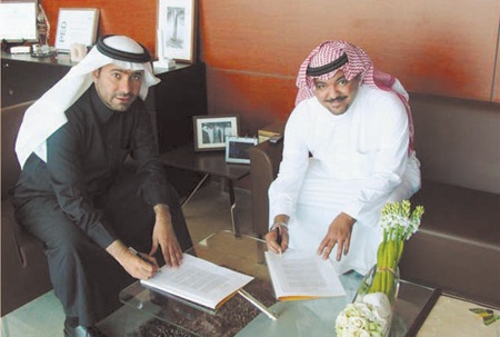 «رافال» و«أعمال النمال» توقعان اتفاقية لتنفيذ  شبكة المياه والصرف الصحي في«بلنسية السكنية»