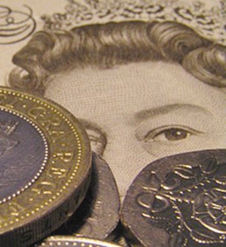 أصدقاء وقت الحاجة فقط