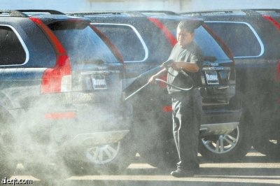 صفقة «فولفو» تعكس الطموحات العالمية للصينيين