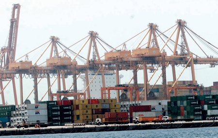 تطوير أدوات موظفي الجمارك لحماية العلامات التجارية