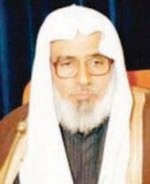 قصة أدم وإبليس ذكرت في سورة (ص) مختصرة وفي الأعراف مطولة