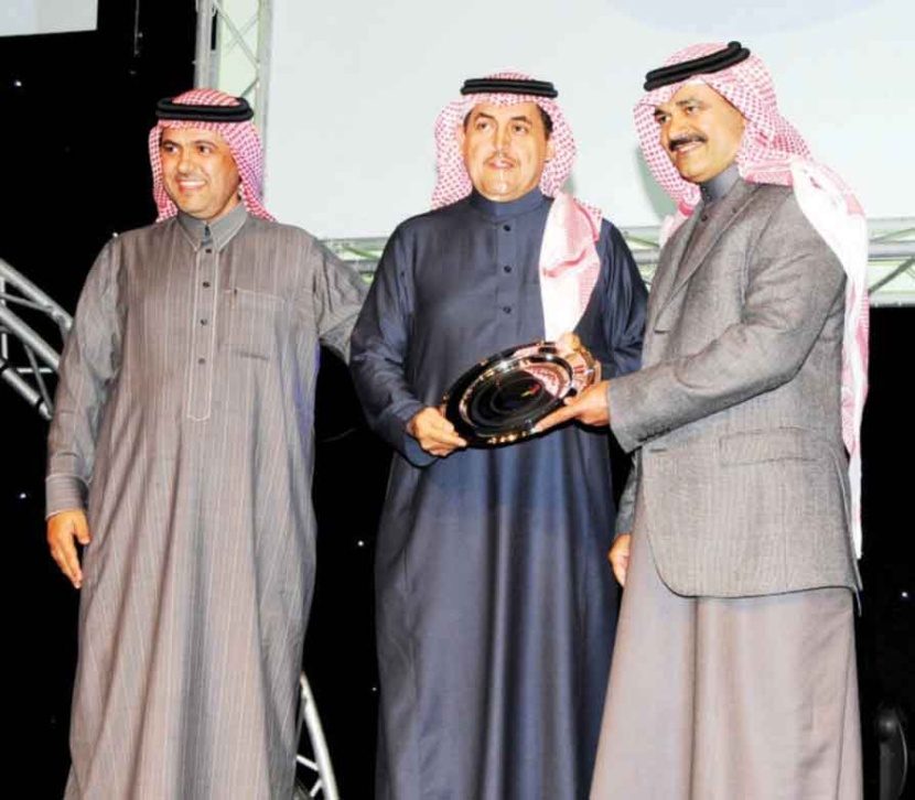 «الاتصالات السعودية» تكرم «العبيكان» و«العربية للعود»