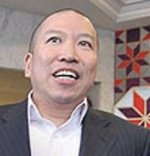 التحقيق في قضية تزوير وصية أغنى امرأة في آسيا