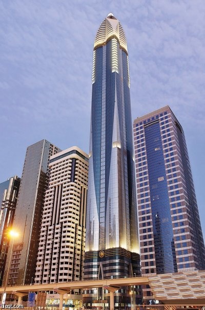 «روتانا» تطلق أطول فنادق العالم في دبي