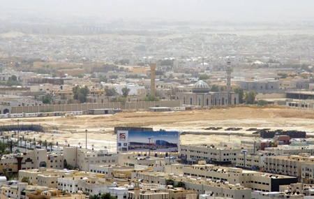 تنوع الدخل والعوائد يجذبان سيدات الأعمال إلى السوق العقارية