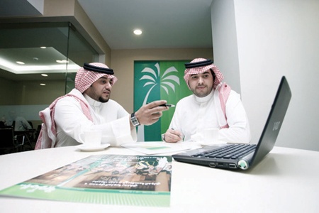 «صندوق المئوية».. بيئة عمل خلاقة للإنتاجية العالية والإبداع الوظيفي