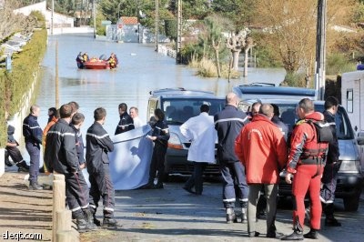 «زينتيا» تجتاح أوروبا وتشرّد مليون فرنسي وتقتل 50 شخصا