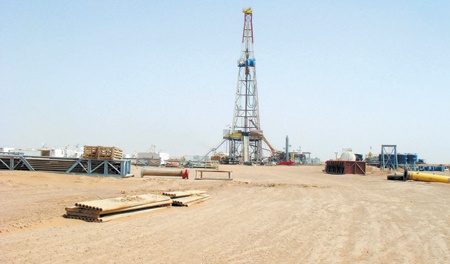 «حزم» الغاز و«جلاميد» الفوسفات.. انتظار لمستقبل أفضل!