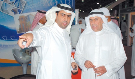 «عقاري القابضة» و «إنشاء الجزيرة» توقعان عقدا لتسويق «سوق مكة» بـ 3 ملايين