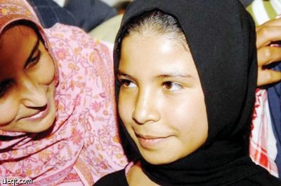 « طفلة اليمن المطلقة » تستعد لقراءة مذكراتها