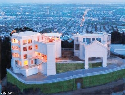 مساكن تلال لوس أنجلوس الأكثر أمانا في العالم