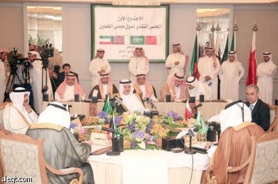 «النقدي الخليجي» يباشر أعماله بتشكيل لجنة عليا لوضع اللوائح.. والجاسر أول رؤسائه