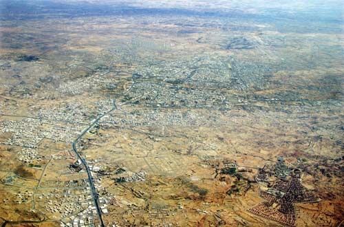 الأمانة تجاهلت مصالحنا في وضع المخططات الموقوفة في جدة