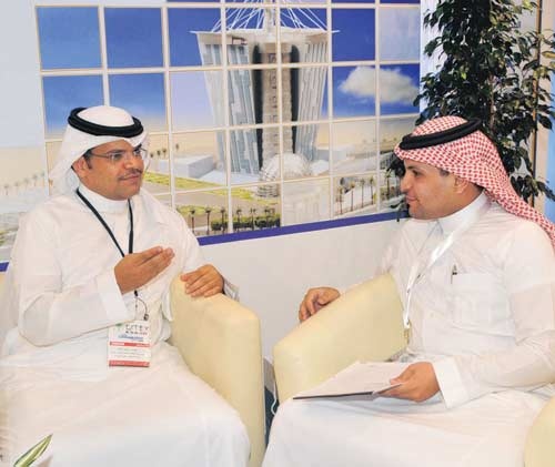 «هيئة الاتصالات»: كثير من المستخدمين لا يفرقون بين دور الوزارة والهيئة