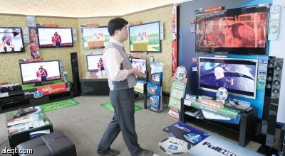 «سامسونج» تنفق 16 مليار دولار لتعزيز إنتاجها من الرقائق والشاشات المسطحة