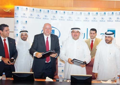 «جنان» و«هيلتون» توقعان عقداً لإنشاء فندق من 40 طابقا في الخبر