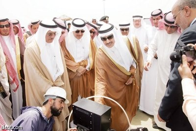 وزير النقل يضع القرينة لأكبر سفينتين قامت ببنائهما «الزامل للخدمات البحرية» في الدمام