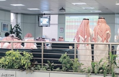 سوق الأسهم تغلق على ارتفاع طفيف .. والسيولة تسجل أدنى مستوياتها منذ مارس